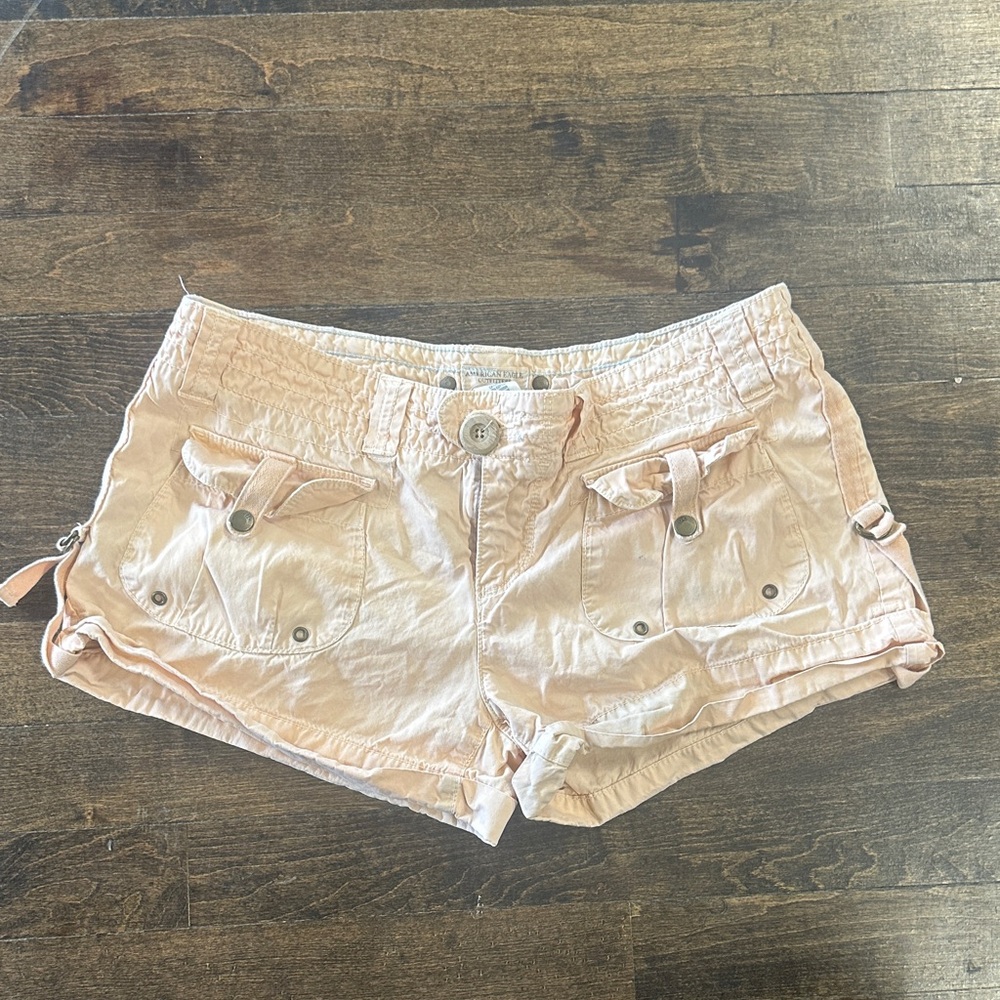 American Eagle Pink Low Rise Mini Cargo Casual Shorts Size 4